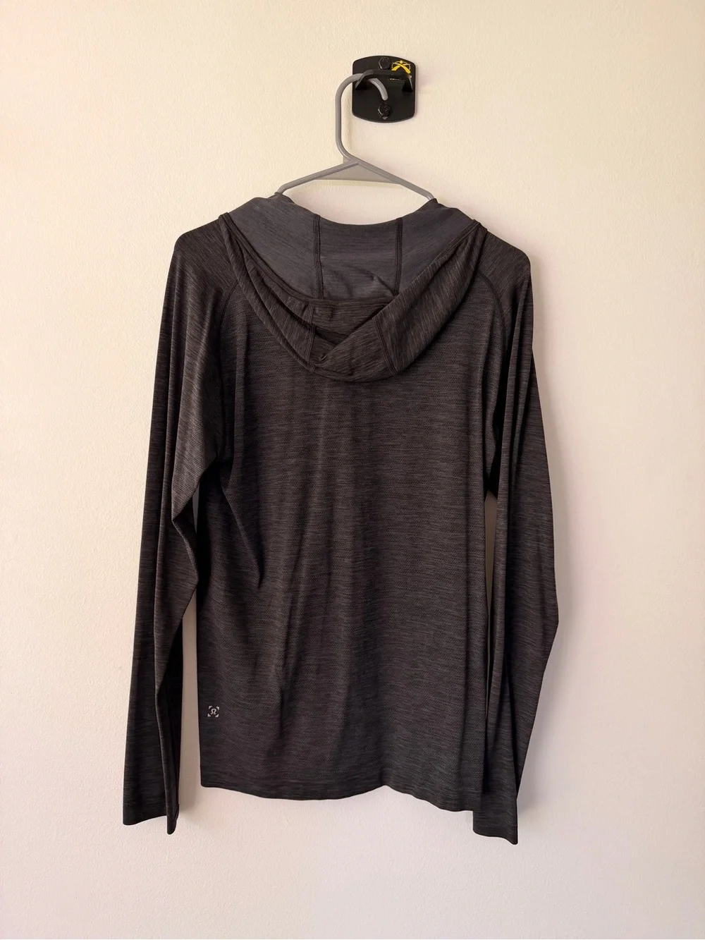 lululemon athletica Men's Sz M Full-Zip Hooded Sweater - Charcoal